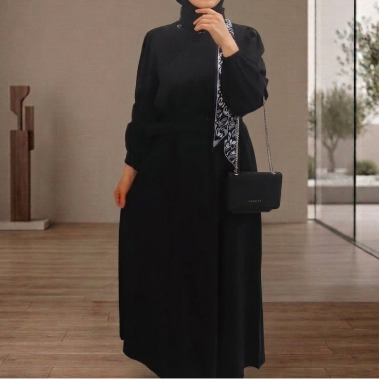 Minimalist Form Bağlamalı Elbise